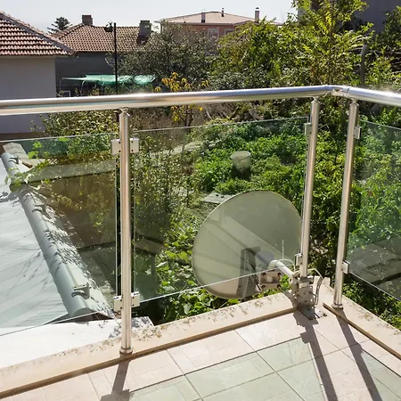 Sea View Escape 5br Luxury With Hot Tub & Free Parking Апартаменти Балчик