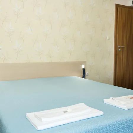 Sea View Escape 5br Luxury With Hot Tub & Free Parking Апартаменти Балчик