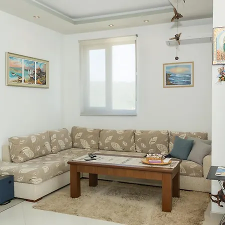 Sea View Escape 5br Luxury With Hot Tub & Free Parking Апартаменти