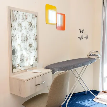 Sea View Escape 5br Luxury With Hot Tub & Free Parking * Балчик