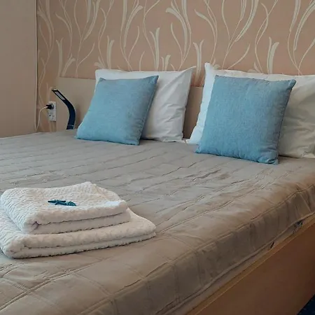 Sea View Escape 5br Luxury With Hot Tub & Free Parking Апартаменти *