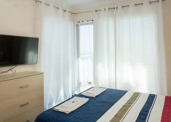 Sea View Escape 5br Luxury With Hot Tub & Free Parking Appartamento *