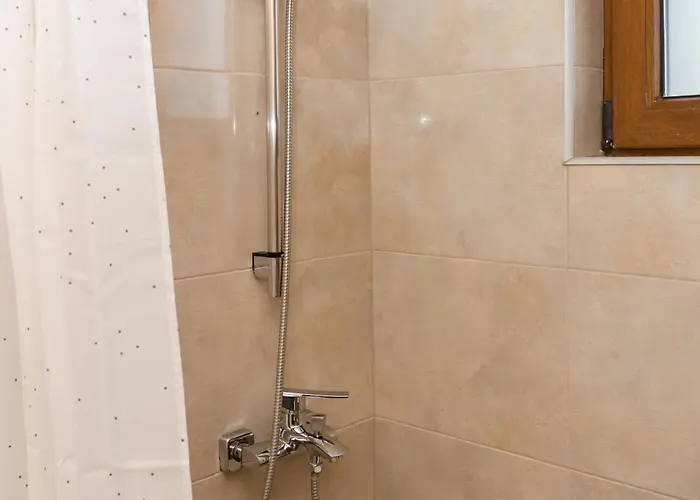 Appartamento Sea View Escape 5br Luxury With Hot Tub & Free Parking