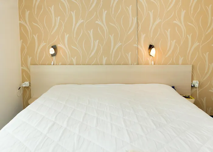 Sea View Escape 5br Luxury With Hot Tub & Free Parking Appartamento Balchik