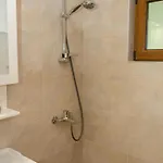 Sea View Escape 5br Luxury With Hot Tub & Free Parking * Balchik