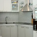 Sea View Escape 5br Luxury With Hot Tub & Free Parking