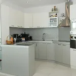 Sea View Escape 5br Luxury With Hot Tub & Free Parking Apartment