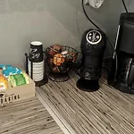 Sea View Escape 5br Luxury With Hot Tub & Free Parking *