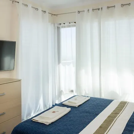Sea View Escape 5br Luxury With Hot Tub & Free Parking Apartment *