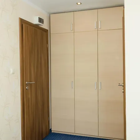 Sea View Escape 5br Luxury With Hot Tub & Free Parking Apartment Balchik