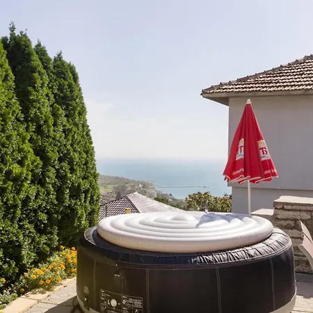 Sea View Escape 5br Luxury With Hot Tub & Free Parking * Balchik