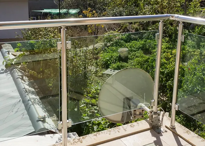 Sea View Escape 5br Luxury With Hot Tub & Free Parking Apartment Balchik